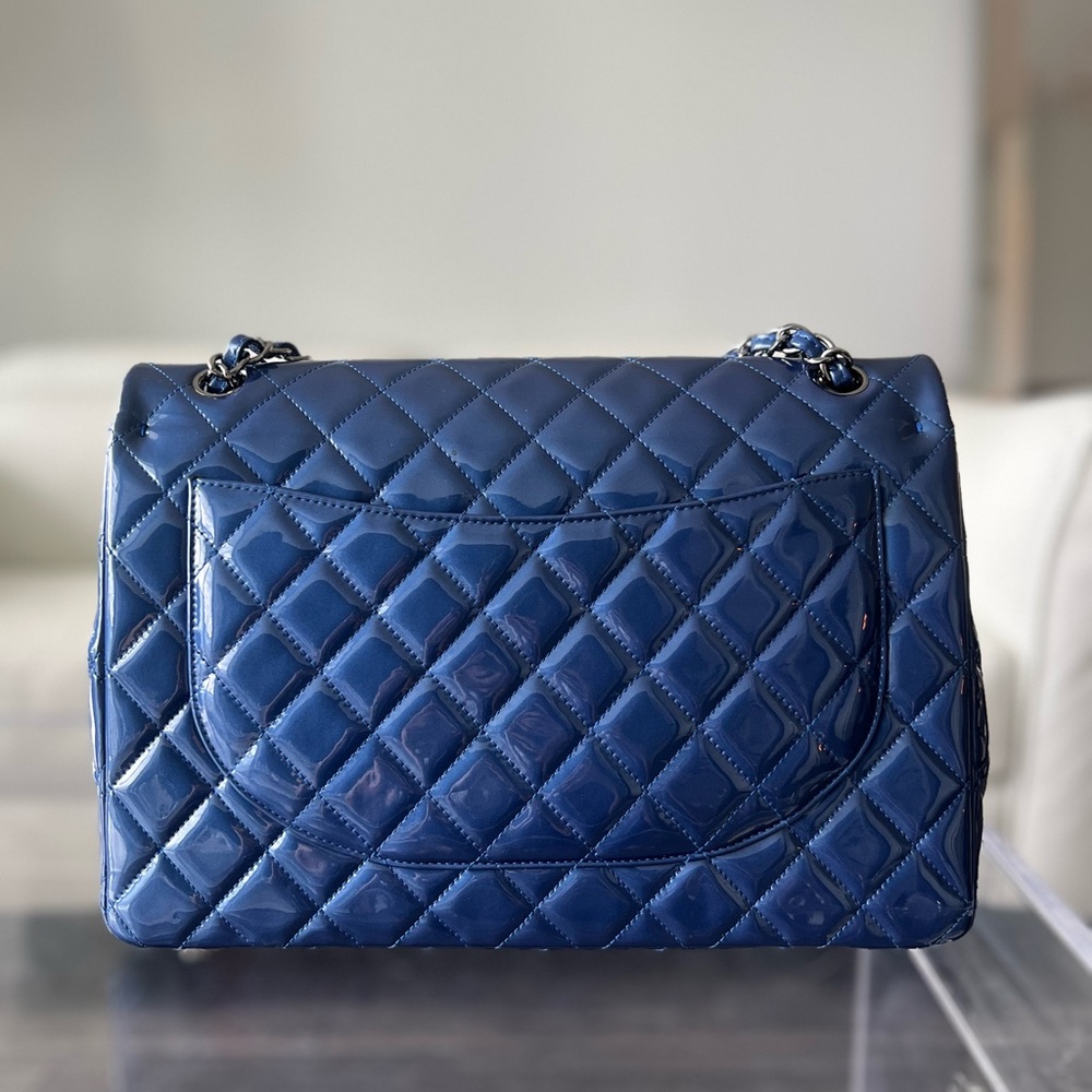 [Authentic] CHANEL PATENT LEATHER JUMBO DOUBLE FLAP BAG - Picture 6 of 17